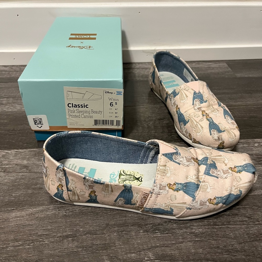 Disney x Toms Sleeping Beauty canvas shoes